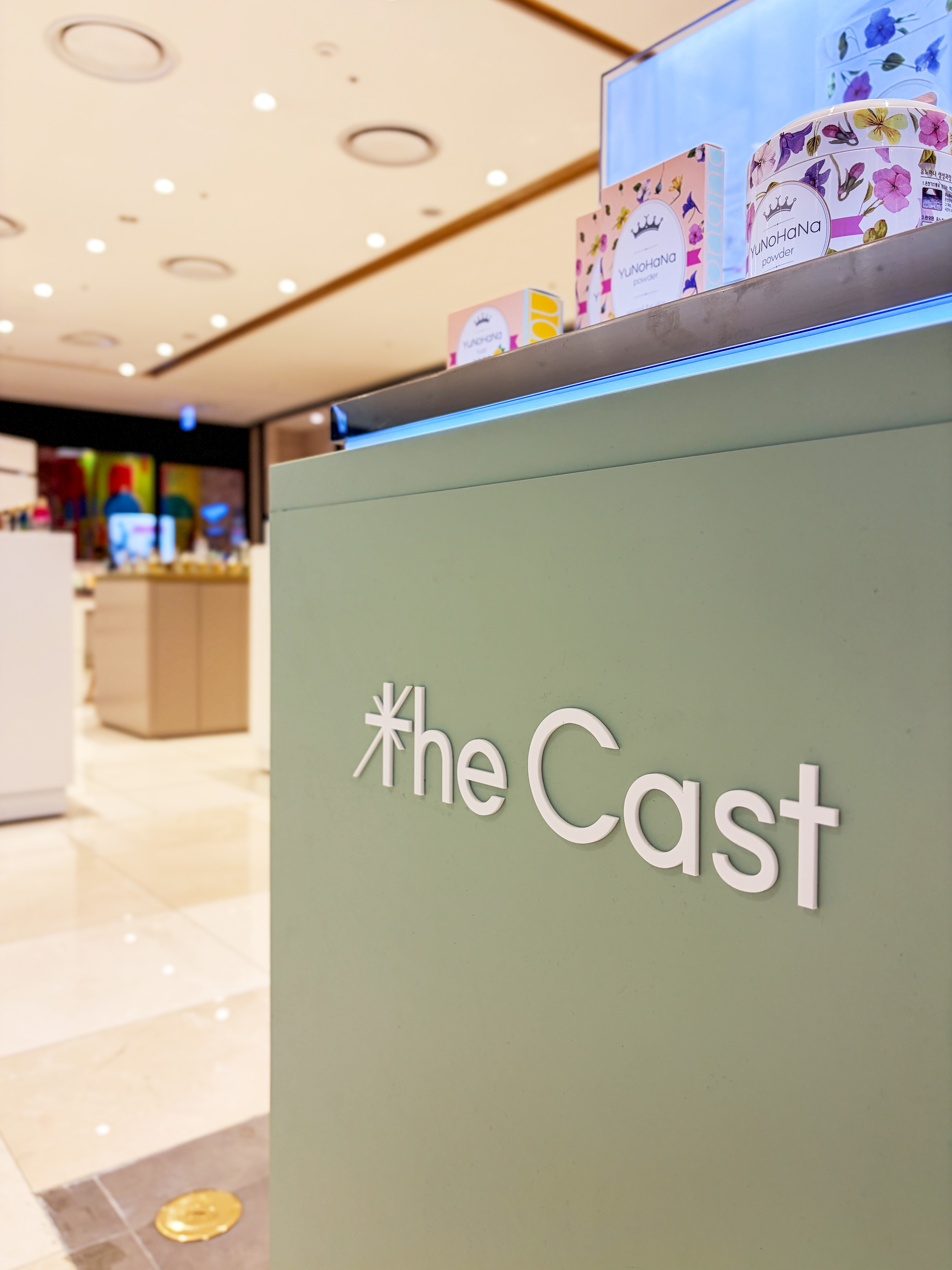 The Cast showcase image 2